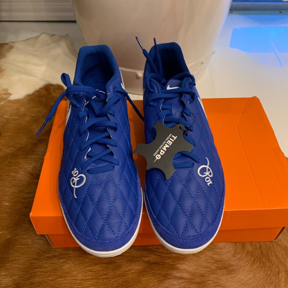 Nike tiempo legend R10 💙